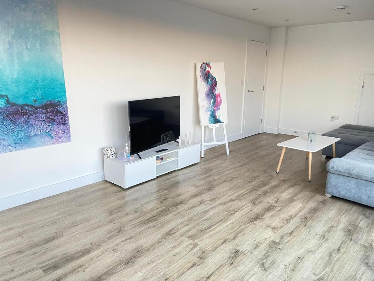 City Centre, Sleeps 7, Stunning Views & Parking, Interconnected Rooms Long Stay Work Contractor Leisure, Diamond Penthouse CBG エクステリア 写真