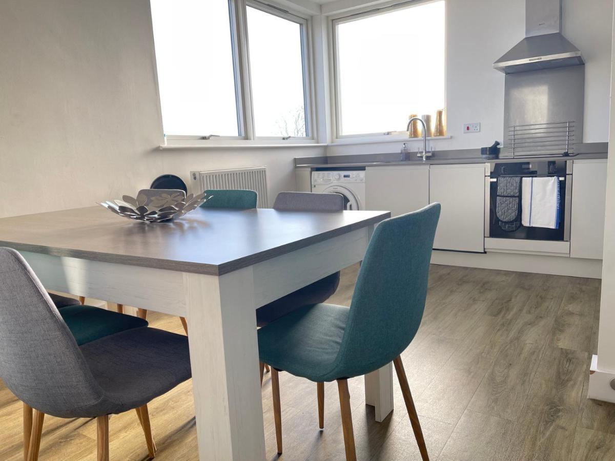 City Centre, Sleeps 7, Stunning Views & Parking, Interconnected Rooms Long Stay Work Contractor Leisure, Diamond Penthouse CBG エクステリア 写真