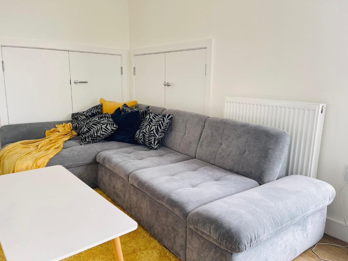City Centre, Sleeps 7, Stunning Views & Parking, Interconnected Rooms Long Stay Work Contractor Leisure, Diamond Penthouse CBG エクステリア 写真