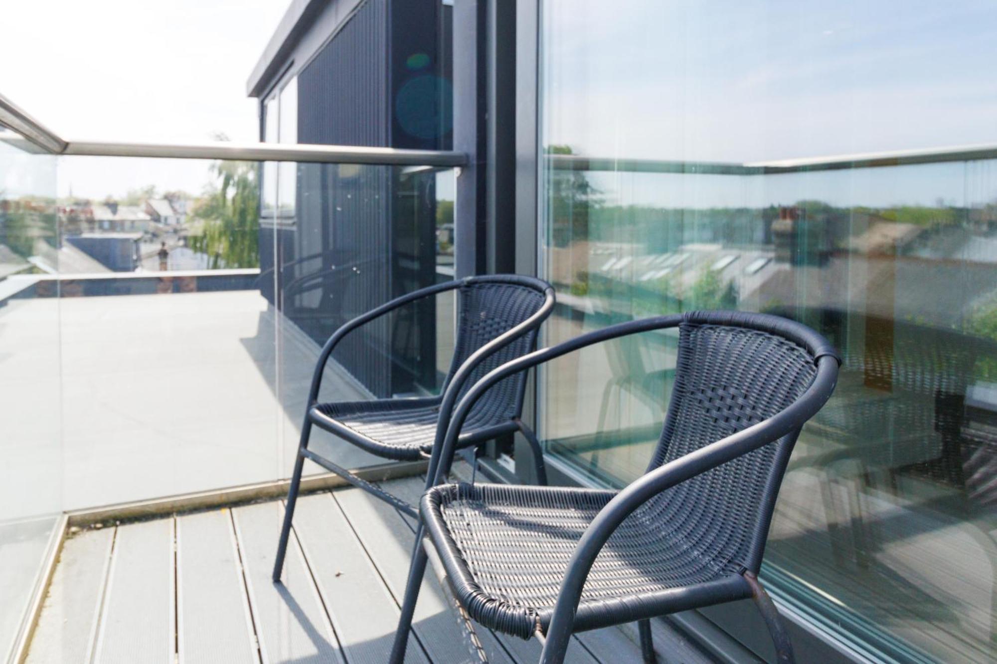 City Centre, Sleeps 7, Stunning Views & Parking, Interconnected Rooms Long Stay Work Contractor Leisure, Diamond Penthouse CBG エクステリア 写真
